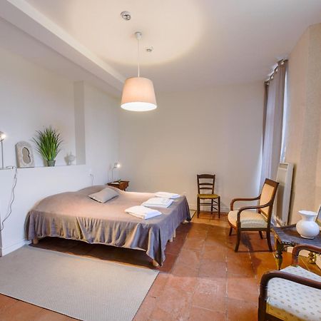 Gite Manzana Au Chateau Lavalade Castelsarrasin Exterior foto